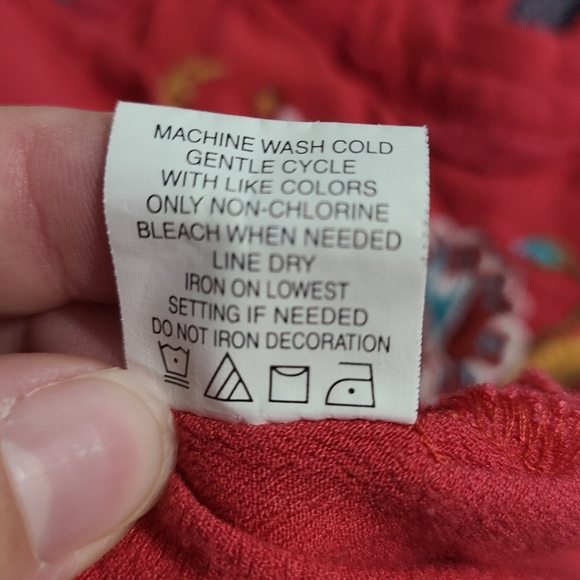 Eyeshadow Red Emdroidered Holtertop Dress L - Picture 6 of 6